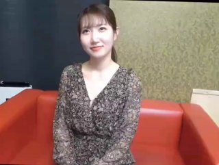 大神B哥酒店约战巨乳少妇先互舔撕破丝袜各种姿势爆操操到一半摘了套子继续插